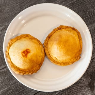 CHEESE EMPANADA - WISTU